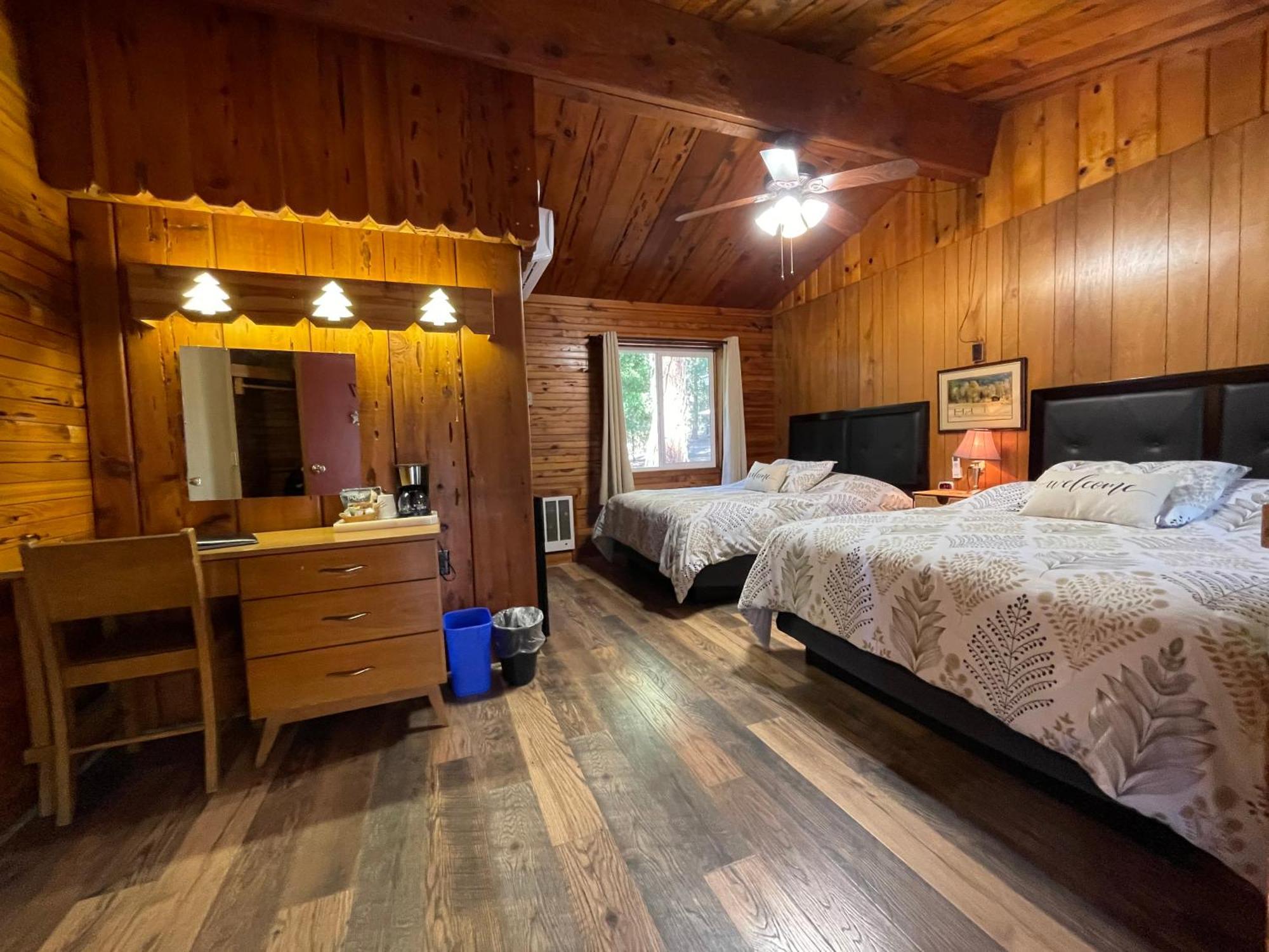Sierra Sky Lodge Sloat Exterior photo