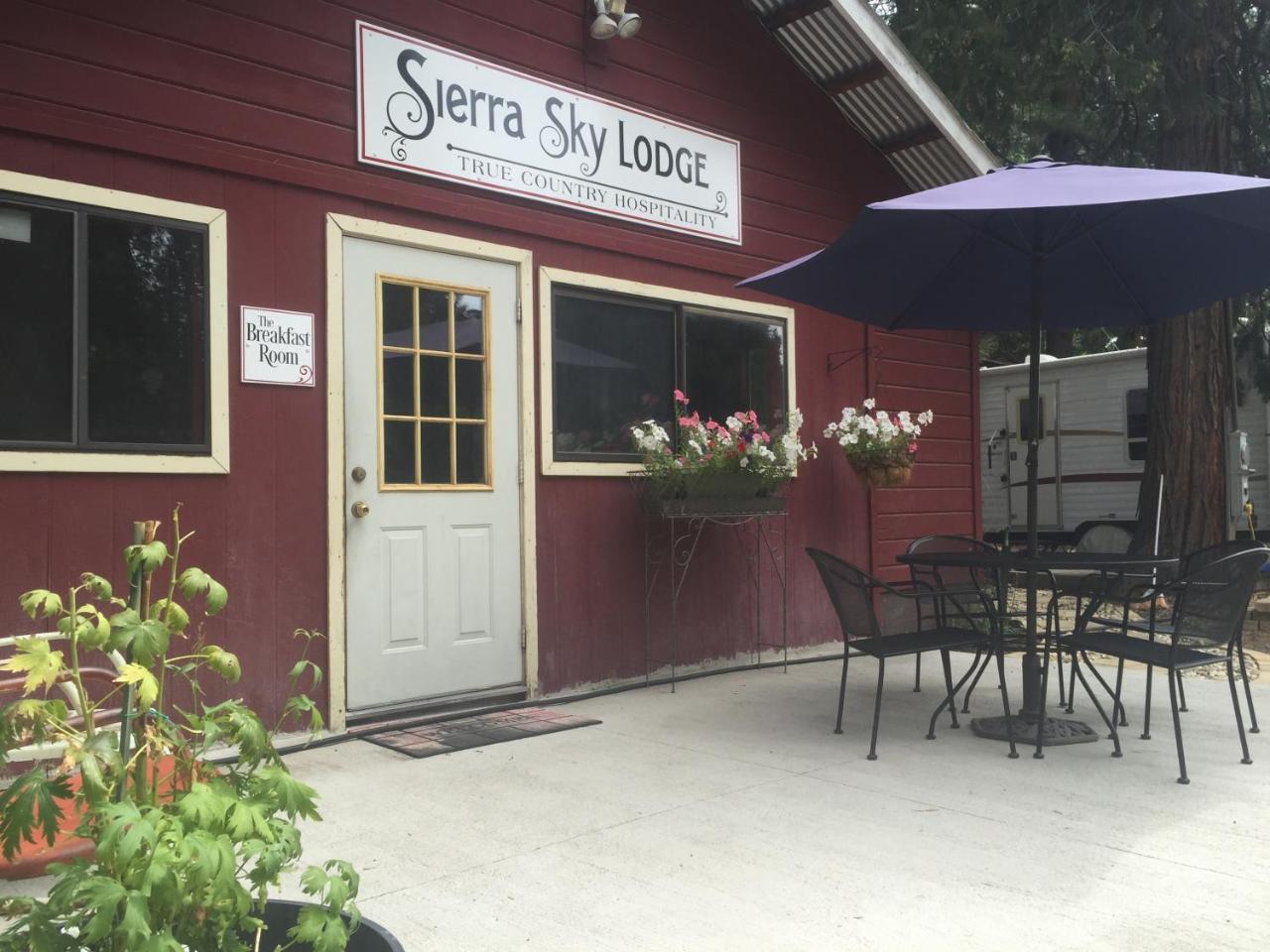 Sierra Sky Lodge Sloat Exterior photo