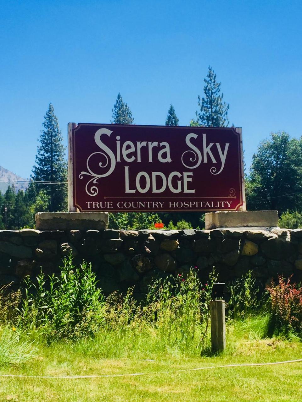 Sierra Sky Lodge Sloat Exterior photo
